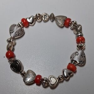 Unique Silver Tone Chunky  Hearts & Red Vintage Coral Beads Bracelet 8in Elastic